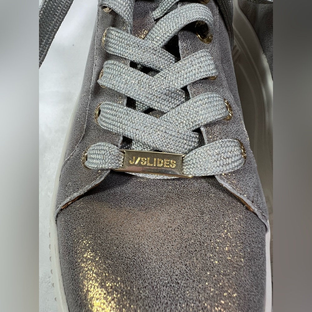 J/SLIDES Gray with Gold Metallic Finish Lace Up Shoes Leather Upper Size 6 - Picture 4 of 14